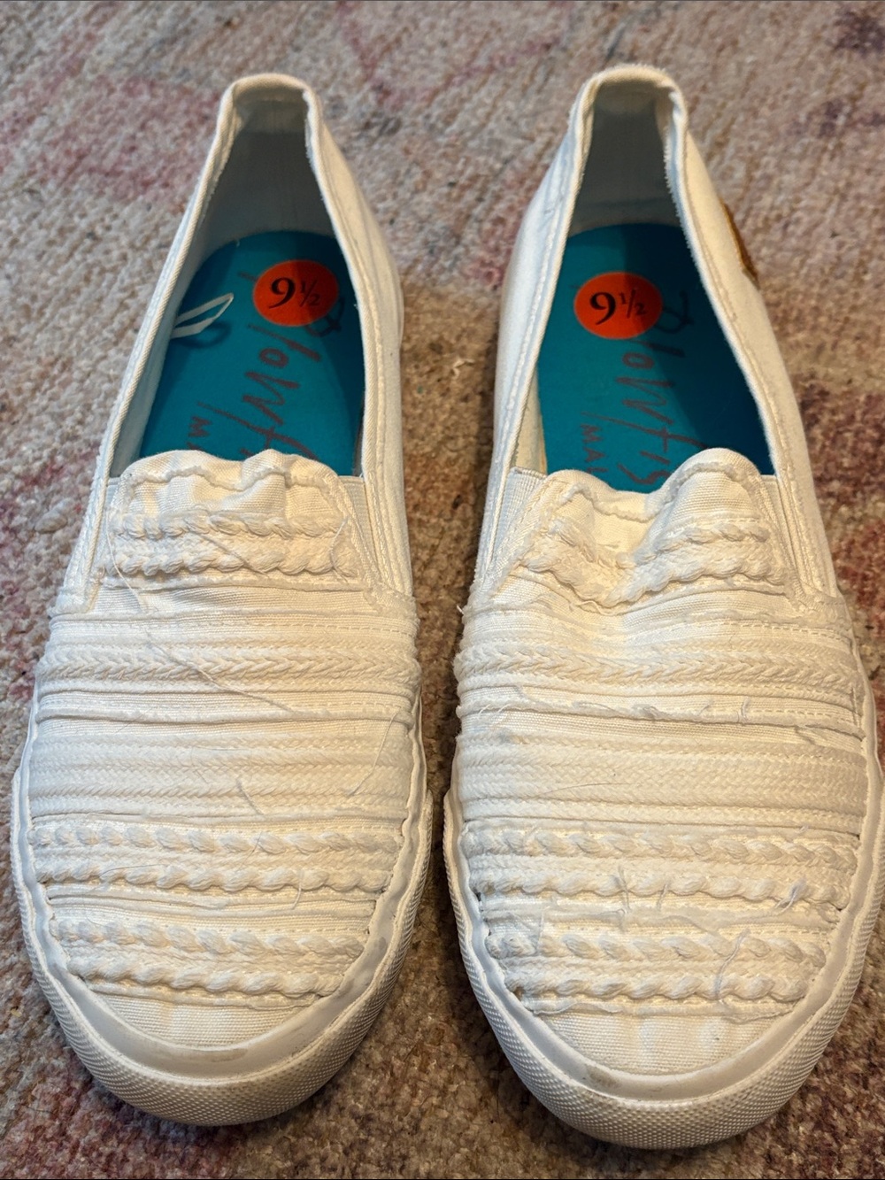 Blowfish White Slip-On Women's Casual Sneakers EUC 9 and 1/2